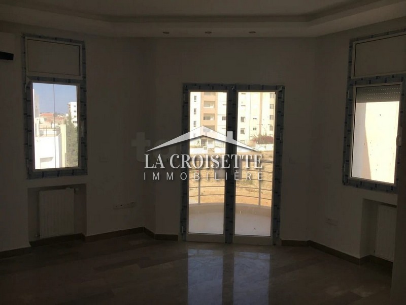 Etage de villa S+3 aux Jardins de Carthage